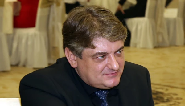 PRECRTAO GA ZAUVIJEK! Toni Bijelić sinu kupio luksuzan stan u Beogradu, a on ga nije ni pozvao na svadbu