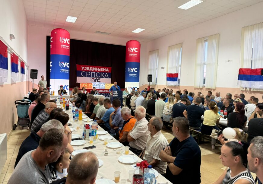 FOTO: USTUPLJENA FOTOGRAFIJA