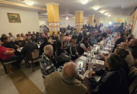 Stevandić najavio poslaničke mandate iz Doboja: Briga o djeci postala još jedan simbol Ujedinjene Srpske