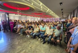 (VIDEO, FOTO) SVE SU SALE OPET MALE Ujedinjena Srpska, zbog velike podrške, vraća u upotrebu i stari slogan, Stevandić prezadovoljan kampanjom