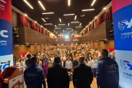 (FOTO) NEVIĐENO Bratunčani tražili od Stevandića i Ujedinjene Srpske da održe dvije tribine zaredom