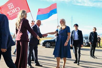 (FOTO) "Gacko će biti dio NAŠE VELIKE POBJEDE" Cvijanovićeva poručila da će glas za SNSD obezbjediti stabilnost institucija