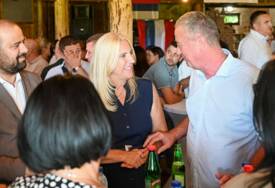 (FOTO) "Treba nam stabilnost" Cvijanovićeva poručila da je sigurna u veliku pobjedu zajedno sa koalicionim partnerima