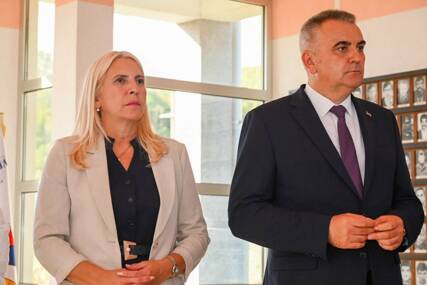 Minić u Oštroj Luci "Sve lokalne zajednice zavređuju pažnju republičkih vlasti"