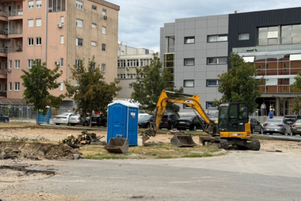 Haos na gradilištima u Banjaluci: Bageri kidaju kablove i cijevi, zbog neopreznih neimara građani ostaju bez vode i struje