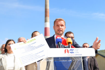 (FOTO) "LISICE SU RJEŠENJE" Stanivuković prozvao Vladu Srpske zbog situacije u RiTE Ugljevik