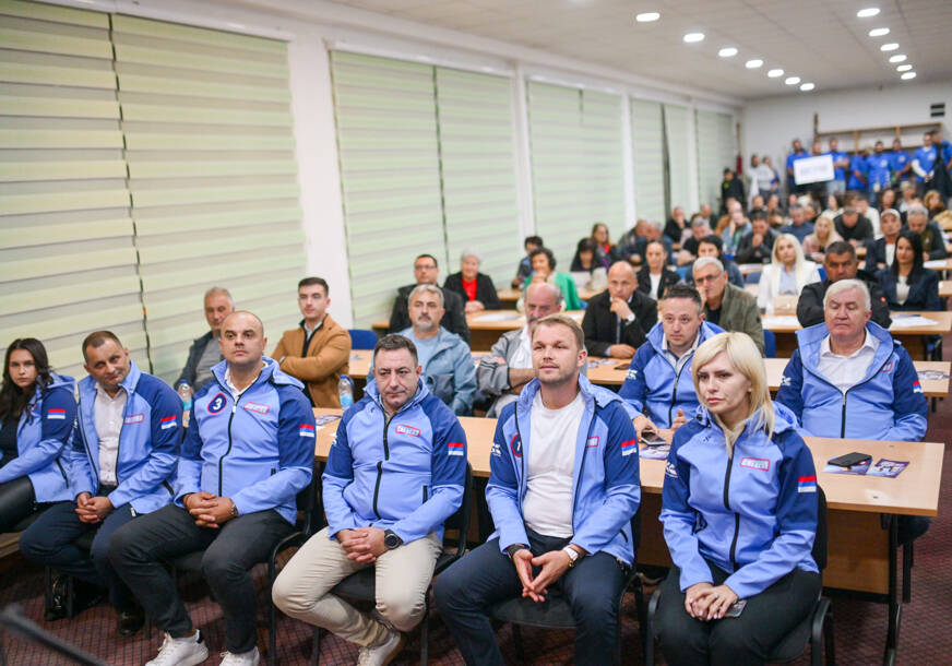 (FOTO) Stanivuković i PSS u Foči „Zaštititi domaću poljoprivredu i privredu je NACIONALNI INTERES broj jedan“