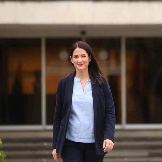 (VIDEO) Ponovo u skupštinskim klupama: Jelena Trivić najavila povratak u Narodnu skupštinu RS i podsjetila na dramatične trenutke