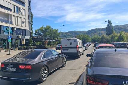 (VIDEO) Kolona od Borika do Starčevice: Radovi na kružnom kod „Škorpiona“ izazvali kolaps