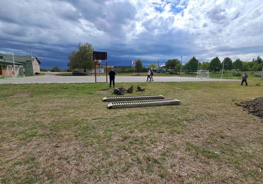 FOTO: USTUPLJENA FOTOGRAFIJA
