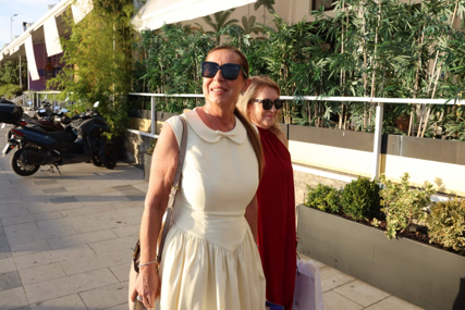 STIGLA FILIPOVA MAJKA Pojavila se na proslavi Arijinog rođendana, pa pokazala šta su prefinjenost i elegancija