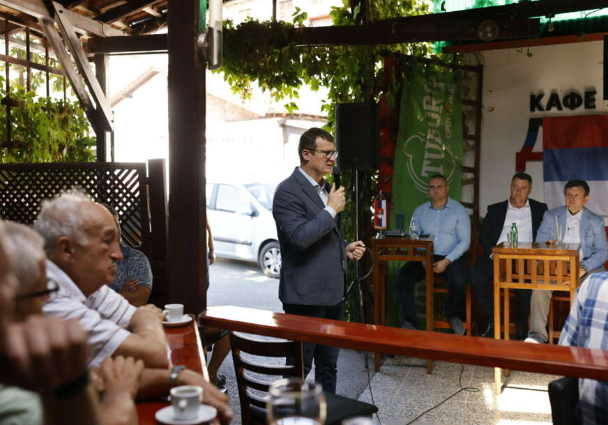 (FOTO) Božović posjetio Novi Grad „Trgovska gora mora biti crvena linija“