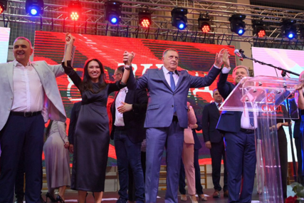 (FOTO) "Njihova pobjeda u oktobru nije upitna" Dodik ponosan na Minića i Cvijanovićevu