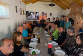 (FOTO) „Znam da smo na pravom putu“ Drinić u posjeti porodici Guslov
