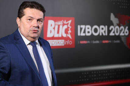 (VIDEO, FOTO) "RANILI" DODIKA, STEVANDIĆ GA „LIJEČIO“ Predsjednik US tvrdi da je upravo on sačuvao vlast od urušavanja - za protivnike kaže da su „oboljeli“