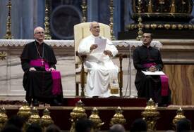 Odmrzava se i minuli rad: Papa Lav XIV POVEĆAVA PLATE kardinalima
