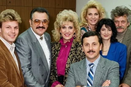 (FOTO) POLITIČARI IZ SRPSKE U ERI OSAMDESETIH Pogledajte kako bi izgledali u retro izdanju, neke nećete prepoznati