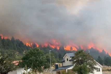 (VIDEO) BLIDINJU PRIJETI KATASTROFA Novi požar zahvatio borovu šumu, vatra se širi prema Masnoj Luci