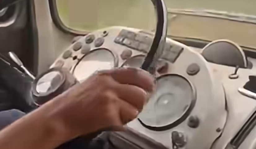 (VIDEO) Vozilo staro pola vijeka: Pogledajte čime se bilećki vatrogasci bore protiv požara