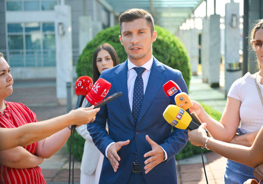 Kresojević brutalno opleo po vlasti „Nesposobni vratiti PDV na prvu nekretninu, a sposobni dati 100 miliona za kumovu zgradu“
