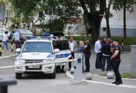 Pucao u vlasnika restorana, pa pokušao da pobjegne: Podignuta optužnica protiv Mihajla (24), policajac ga savladao ispred lokala