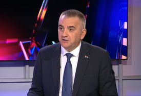 "Cijela Srpska će biti moja kancelarija" Kandidat SNSD za predsjednika RS poručio da će mu najvažnija uloga biti da ŠTITI INSTITUCIJE