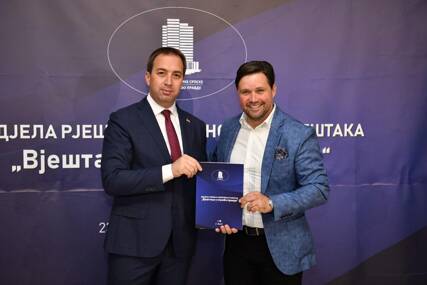 (FOTO) "Dužni ste da radite nezavisno" Selak sa novoimenovanim vještacima, evo šta od njih očekuje