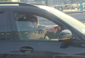 PJEVAČ PREVARIO ŽENU PRED MILIONIMA Njihove intimne odnose gledala u istoj sobi, on se poslije oženio drugom