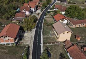 (VIDEO, FOTO) "Urađen prema odgovarajućim standardima i kapacitetima" U saobraćaj pušteno 1.700 metara rekonstruisanog Starog prijedorskog puta