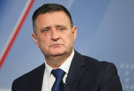 Đajiću HAKOVALI telefon „Budite oprezni i ZANEMARITE poruke i zahtjeve preko Vibera"