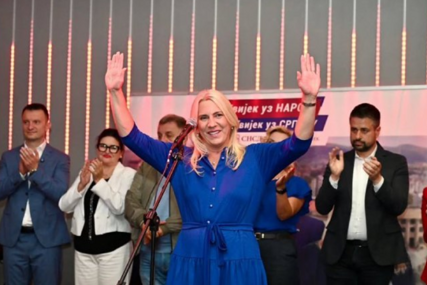 (FOTO) "Idemo do pobjede" Cvijanovićeva tvrdi da je podrška naroda bila i ostala najveća snaga SNSD