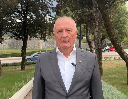(VIDEO) Helez došao u Banjaluku, pa prijetio „Ako neko POKUŠA secesiju, dobiće BRUTALAN odgovor“