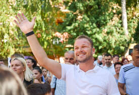 (FOTO) „Vratiti Aluminu narodu i Srpskoj“ Stanivuković u Zvorniku poručio da PSS donosi promjene