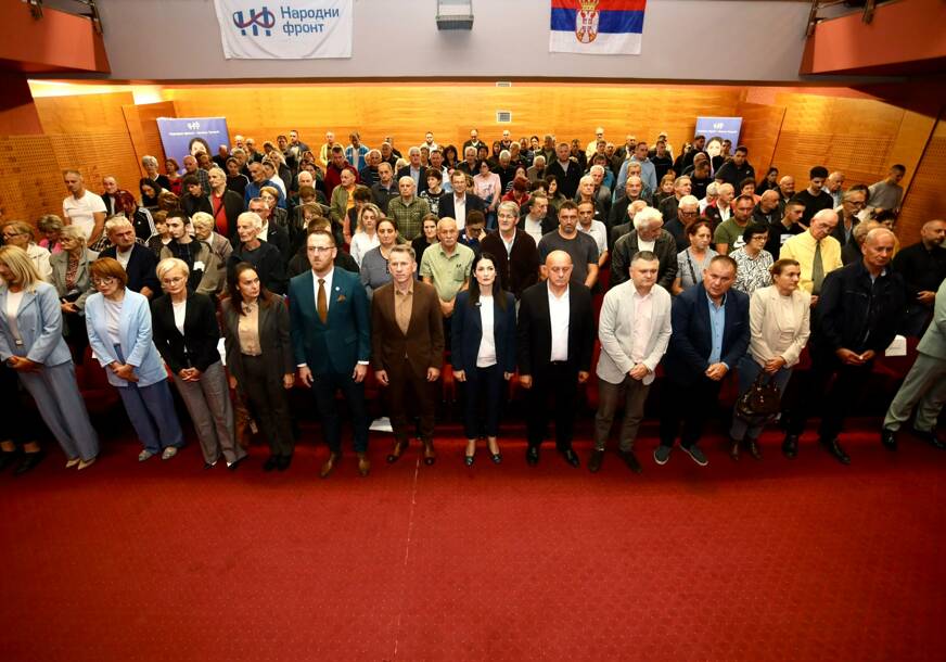 (FOTO) Trivićeva i Narodni front u Gradišci „U fokusu naših politika je ekonomski standard“