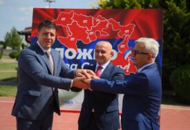 „SLOŽNO ZA SRPSKU“ Socijalistička partija, DEMOS i NDP otvorili predizbornu kampanju u Bijeljini i Brčkom