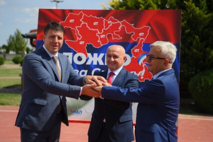 „SLOŽNO ZA SRPSKU“ Socijalistička partija, DEMOS i NDP otvorili predizbornu kampanju u Bijeljini i Brčkom