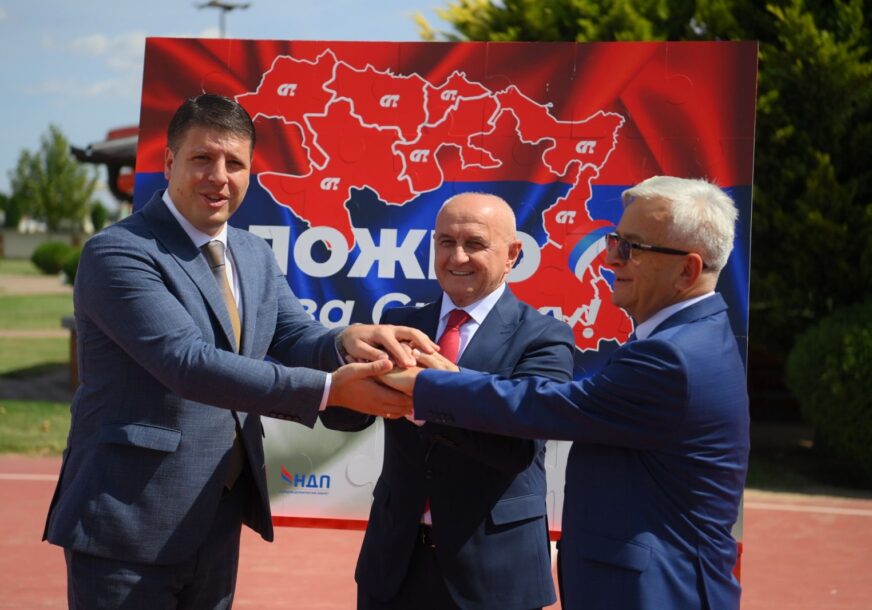 „SLOŽNO ZA SRPSKU“ Socijalistička partija, DEMOS i NDP otvorili predizbornu kampanju u Bijeljini i Brčkom