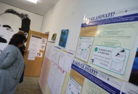 Na biračkim mjestima u Srpskoj prijavljena 3 INCIDENTA: U Foči fizički napad, u Derventi i Zvorniku vrijeđanja