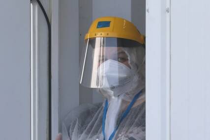 (FOTO) KUGA U SIBIRU DIGLA EU NA NOGE Nakon smrti laborantkinje uvedene mjere na granicama, oglasila se SZO