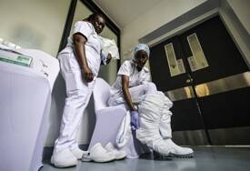 Ebola potvrđena u glavnom gradu Nigerije: Pacijentkinja u izolaciji, identifikovana 44 kontakta