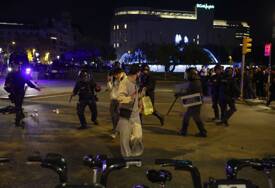 Nasilni protesti u Barseloni: Demonstranti pljačkali prodavnice, lomili izloge i podmetali požare