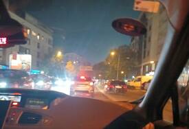 (VIDEO) Slavlje zbog pobjede studentske liste prelilo se i u Srpsku: Pjesma, zastave i vatromet u Banjaluci, slavilo se i u Trebinju