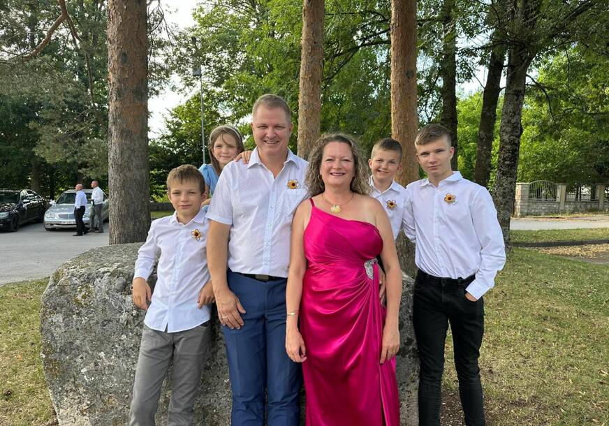 POBJEDNIK DANA Suzan Gepel 