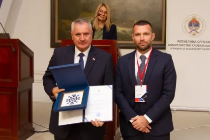 (FOTO) Konferencija „Bezbjednost saobraćaja u lokalnoj zajednici“: Višković upozorio da je neophodan dodatni napor na unapređenju bezbjednosti saobraćaja