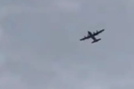 (VIDEO) NEMA PREŽIVJELIH Srušio se avion kod stambenog naselja, stradalo i dijete