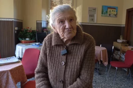 (VIDEO) Ima 102 godine, a svakog jutra otvara kafić: Baka Ana radi od 7 ujutru, a evo u čemu je njena tajna