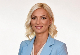 (FOTO) Novo lice u Narodnoj skupštini: Ko je Biljana Lukić, liderka ženske ekipe u SDS