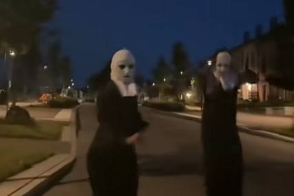 (VIDEO) NEMA KRAJA Misteriozne "časne sestre" stigle i do Banjaluke, snimljene u ovom naselju, građani bi trebali biti na oprezu