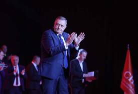 "Prosječna PLATA U SRPSKOJ BIĆE 1.000 EVRA" Dodik iznio ekonomske planove za Srpsku, pa najavio i povećanje penzija