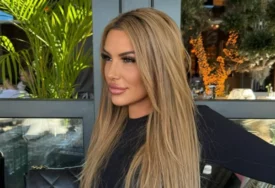 "Potrebno mi je nekoliko dana odmora i oporavka" Pjevačica završila u bolnici nakon tvrdnji da je pretučena na nastupu